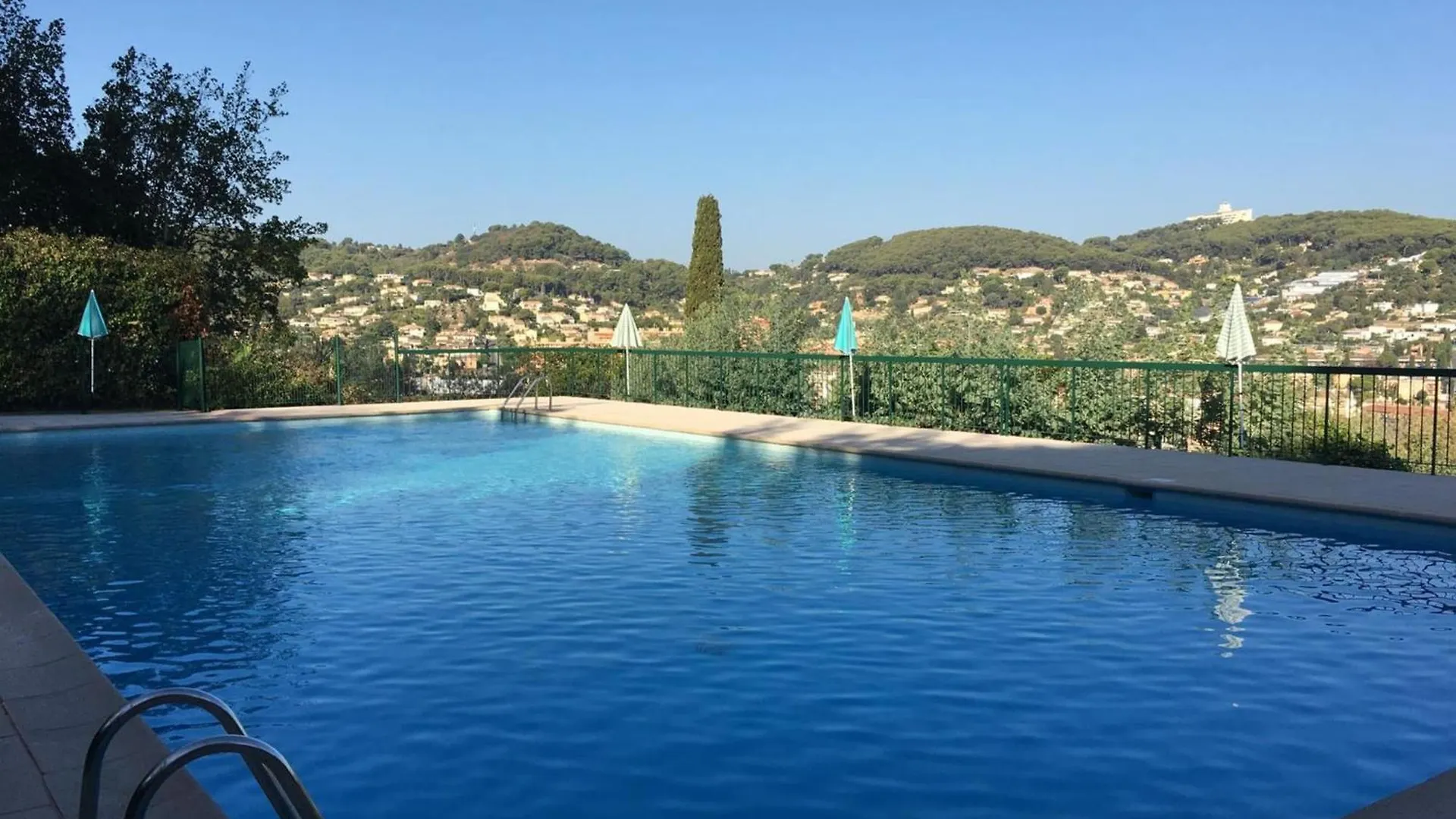 Ferienwohnung Quiet Flat With Private Garden Vallauris Apartment
